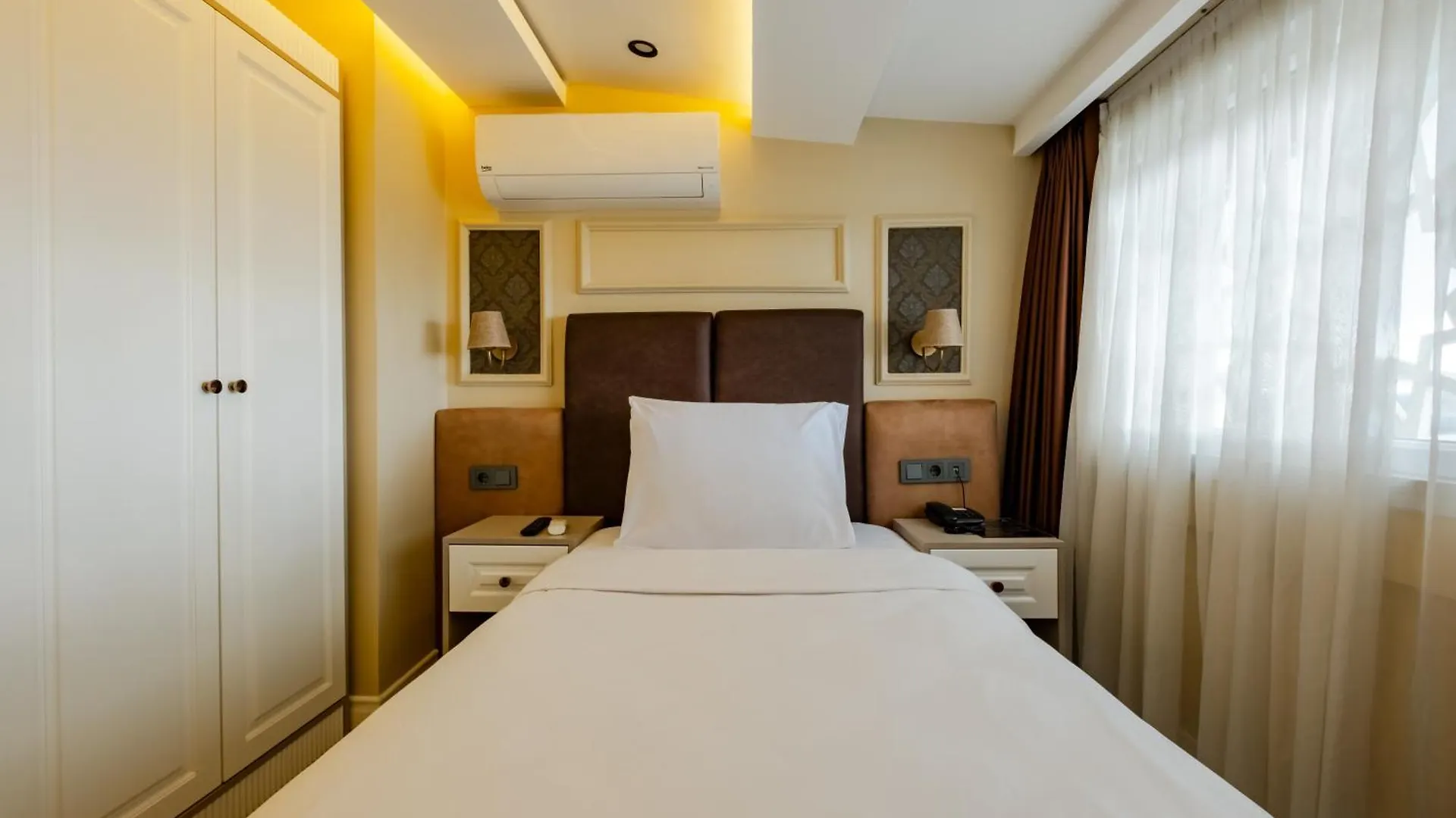 Frt Airport Otel Arnavutkoy تركيا